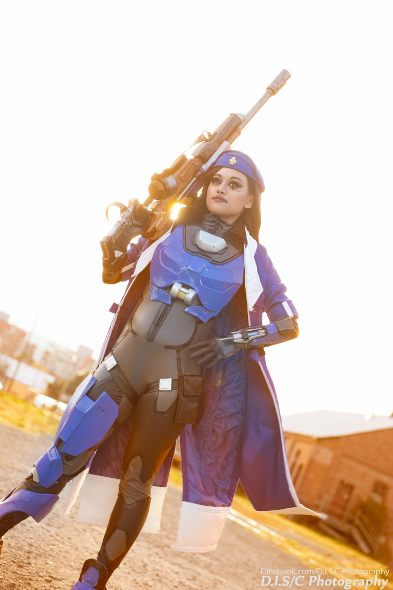 Cosplay by Lunar Crow | Photo by D.I.S/C Photography